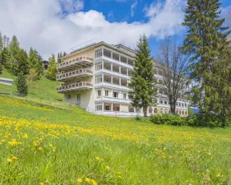 Davos Youth Hostel Hotels in Davos