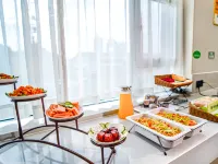 Sanyuan Chain Hotel (Taiyuan Hengshan Road Tai Steel East Gate) Hotels near Jian Caoping