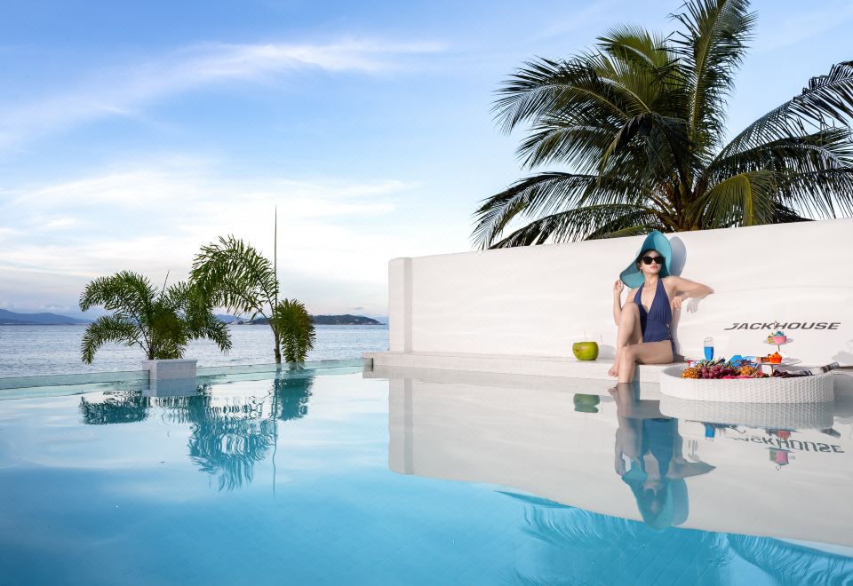 1. 싼야 하이탕구 ..