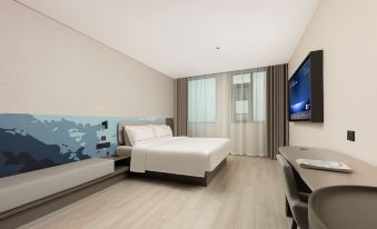 Changzhou Economic Development Zone Science and Technology Innovation Center Light Residence Hotel