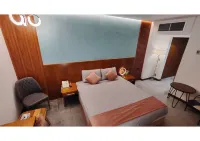 Al-Mansour Hotel Hotel dekat Mosque compound colleges - Bab Al Moatham