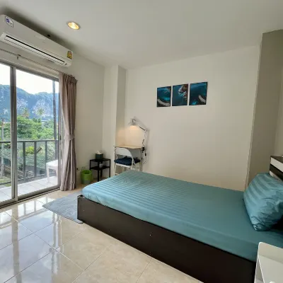 Alpha Hostel Cafe&Bar Hotels near Wangsai Seafood