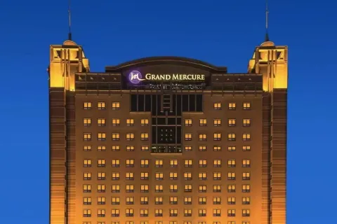 Grand Mercure Urumqi Hualing Accor (CCMALL Times Square in Hongshan Park)