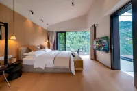 STONEHAVEN Hotels in Zhenping