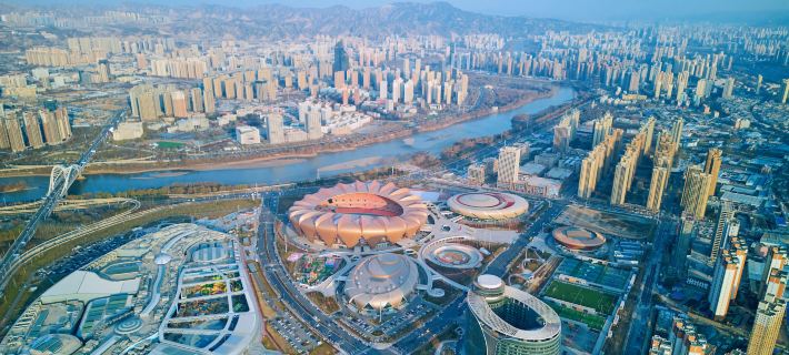 VYLUK Hotel (Lanzhou Wanda Mao Aotizhongxin Subway Station) Ξενοδοχεία στην πόλη Λαντσόου