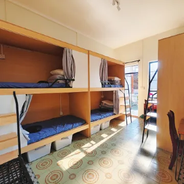 Foshan Yellow Pishu Hostel