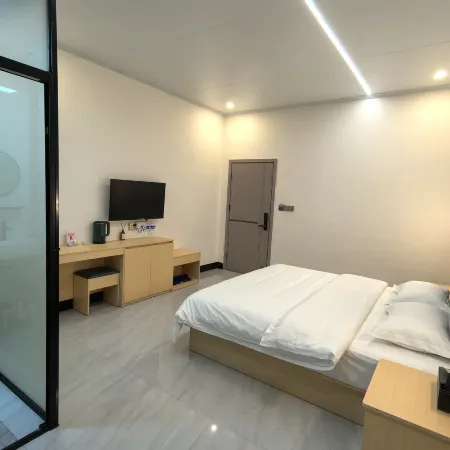 Donghu Shuiyunju Homestay (Haokunhu Scenic Area)