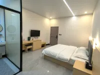 Donghu Shuiyunju Homestay (Haokunhu Scenic Area)