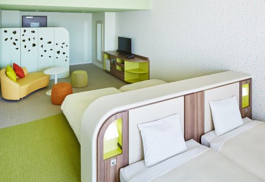 1. 미츠이 가든 호..