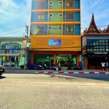 كاي إ ريزيدانس Hotels near شلال كاثو