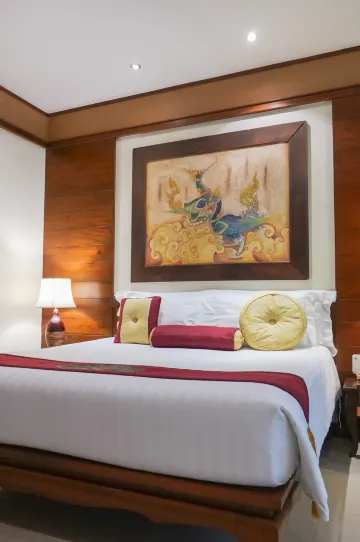 ห้องดีลักซ์เตียงใหญ่ มีระเบียง