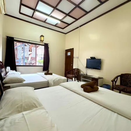 Sabak Awor Resort
