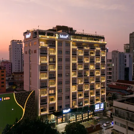 Maxx Phnom Penh Downtown (By H World) Отели рядом с достопримечательностью «Олимпийский стадион»