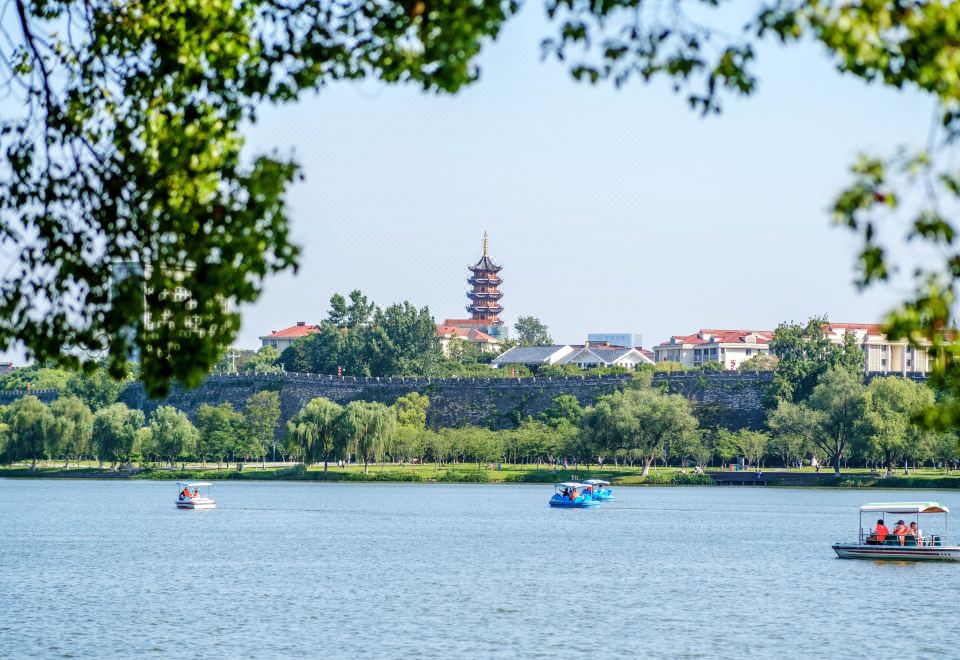 2. 더 웨스틴 난징..