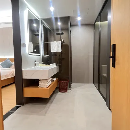 Hongwei Hotel Hotels in Funing