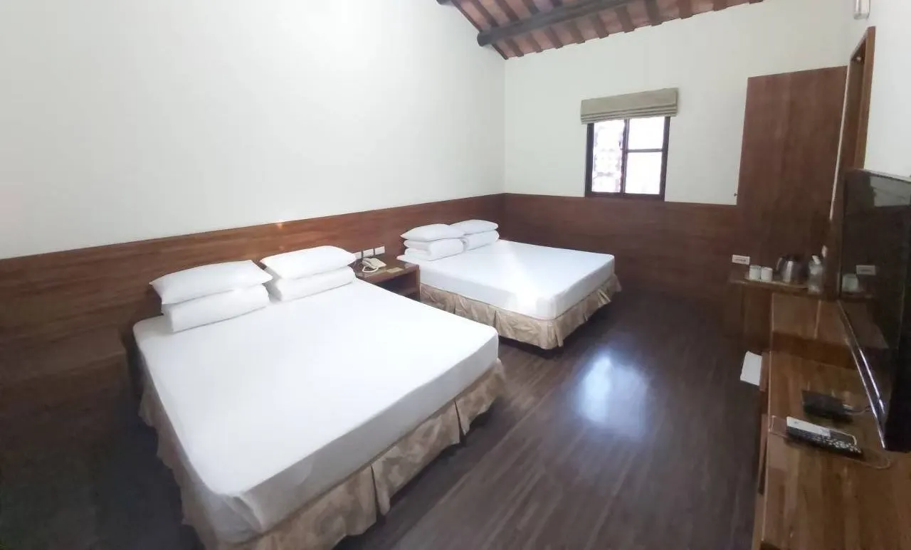 Kenting Youth Activity Center Zimmer Photos