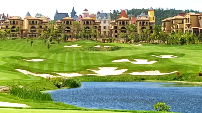 Golden Shining Gulf Hot Spring Resort Hotel