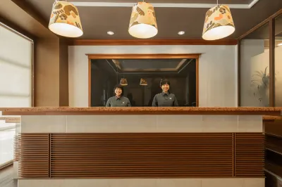 康橋商旅（高雄衛武營館） 鳳山舊城孔子廟崇聖祠附近的飯店