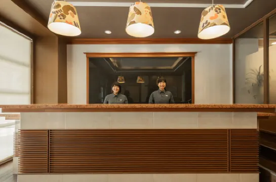 康橋商旅（高雄衞武營館）