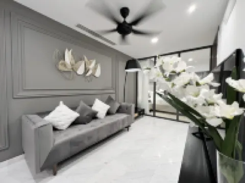 Eaton Boutique Apartment