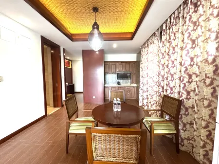 Naxiang Mountain Rainforest Resort Hotel (Baoting Yanuoda) Отели в г. Баотин