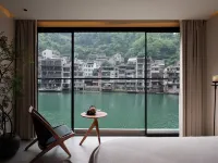 Fan Yun Mountain Villa River View Designer B&B (Zhusheng Bridge, Zhenyuan Ancient Town Hotels in Zhenyuan County