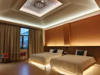 DUNHUANGYUEDONGSHIGUANGJIUDIAN