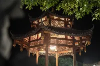 陽朔歸雲檀邸民宿（富里橋竹筏漂流店） 鄰近羿春族蜜蜂小鎮的酒店