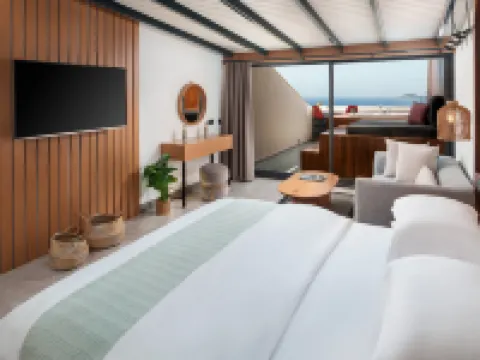 Lupia Suites โรงแรมในคาช