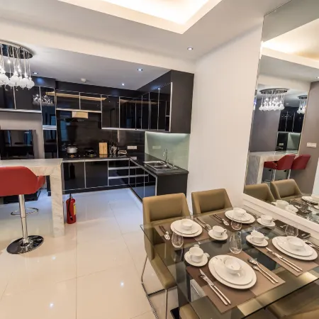Naki Suites @ Silvertown