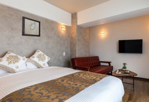 Mr.KINJO Manza Beachfront