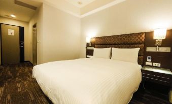 Hub Hotel Banqiao Station