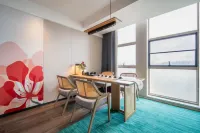 Ramada by Wyndham Yiyang Taojiang Hotels in Taojiang