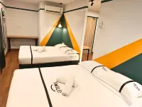 스마일 호텔 C180 체라스 셀라탄