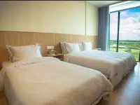 Eastwood Valley Golf & Country Club Hotels in Miri