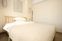 Zhaoqing · FumiFullmeCinemaBathtubDesignHotel - balcony