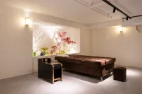Libo Sanyu Nanting · La Mere Ancienne · Designer Private Hot Spring Resort Villa (Ancient Town) - spa