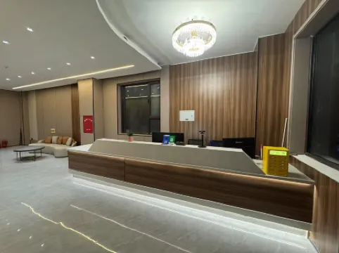 Saiguan Homestay (Sailimu Lake East Gate Visitor Center)