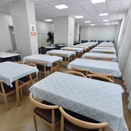 Tekesi Juxin International Hotel