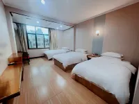 Yinghua Business Hotel (Huizhou Boluo New World Shopping Plaza Branch) - Esports