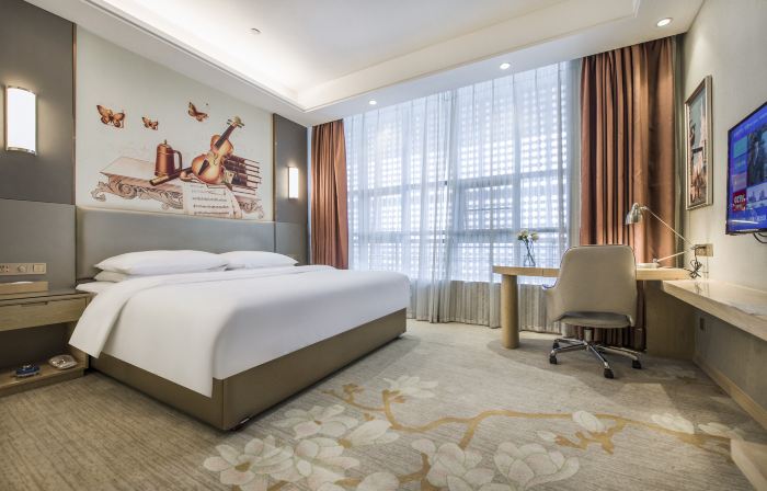 Bachu Populus Euphratica International Hotel (Shiji Avenue Branch, Bachu Pedestrian Street)