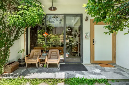 IsShoNi House - 2-Star