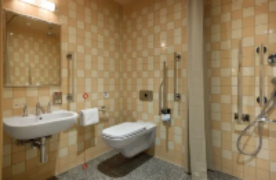 七月倫敦維多利亞