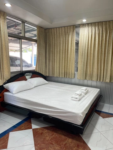 รูปภาพของHome Rama 4 near BTS Thong Lor