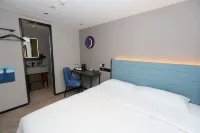 MANNSIC Hotel（Beijing Zhongguancun Subway Station Renmin University of China） Hotel in zona Confucius' Statuary
