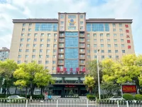 Fugang Hotel(Xuchang College High Speed Rail East Station Store) Hotel a Xuchang