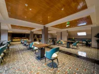 麥尖青藝飯店（瀋陽張士開發區沈遼路店） 开发大道附近的飯店