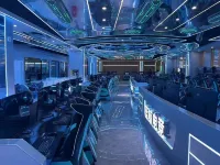 Blue Whale E-Sports Hotel - Homestays