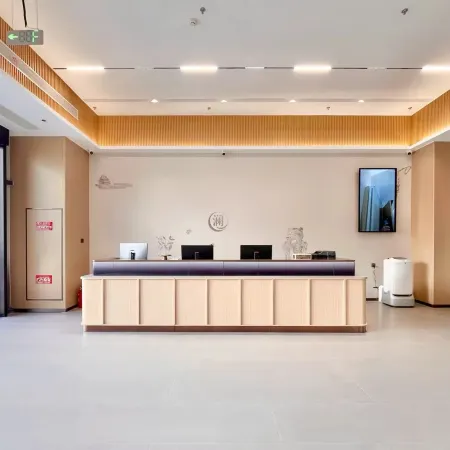 Lanting Holiday Hotel