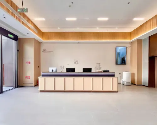 Lanting Holiday Hotel Hotels in Yuhuan